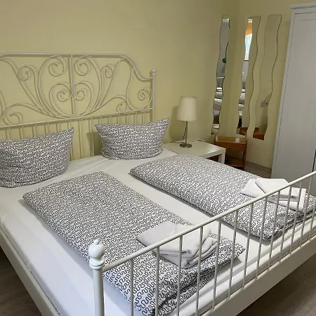 Gaestehaus Jeurissen Ca 5 Autominuten Von Europa-park Rust Oder Rulantica