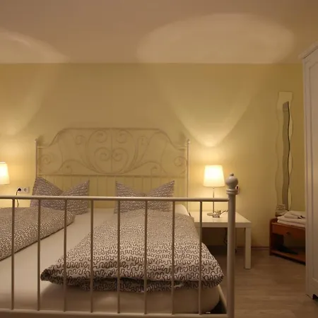 Gaestehaus Jeurissen Ca 5 Autominuten Von Europa-park Rust Oder Rulantica 3*